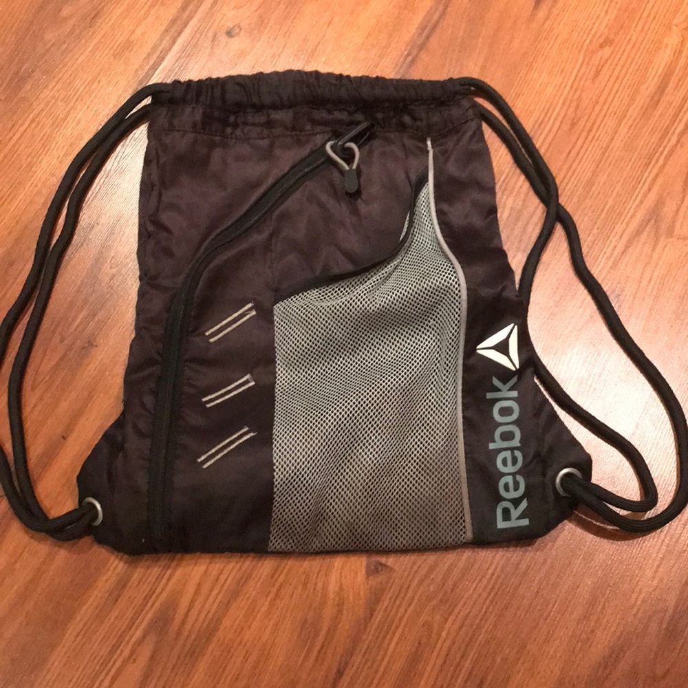 Reebok drawstring backpack. High quality
